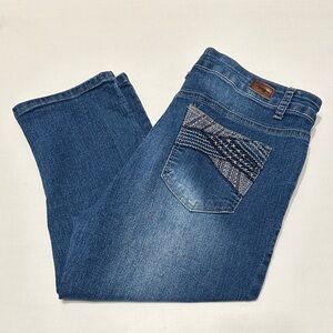 Enjoy Denim Capri Jeans